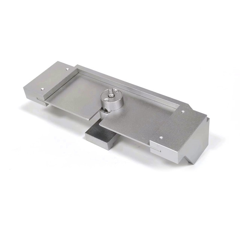 Milled plate with turned boss